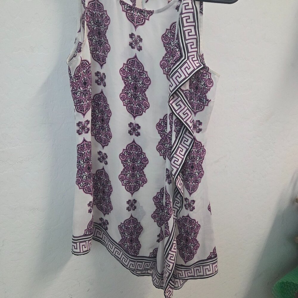 White House Black Market-Size XXS‎ Blouse sleeveless flowy top